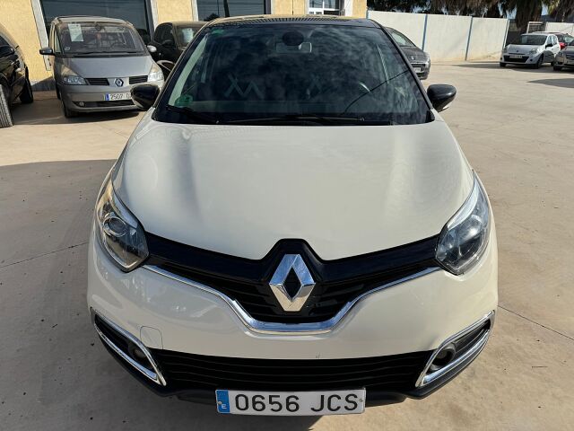 RENAULT CAPTUR ZEN 1.2 TCE AUTO SPANISH LHD IN SPAIN 61000 MILES SUPERB 2015